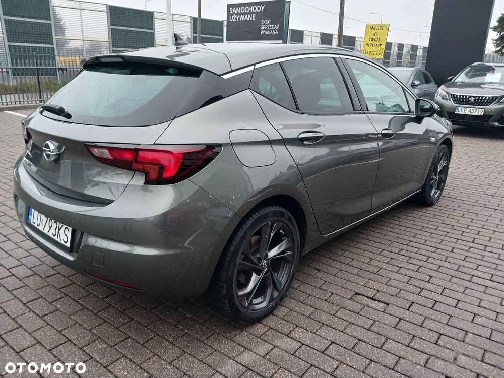 Opel Astra 1.4 T Elite - 4