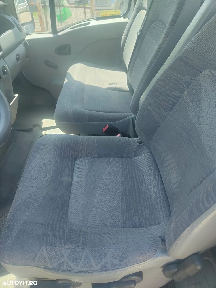 Renault Master 2.5 L2H2 - 9