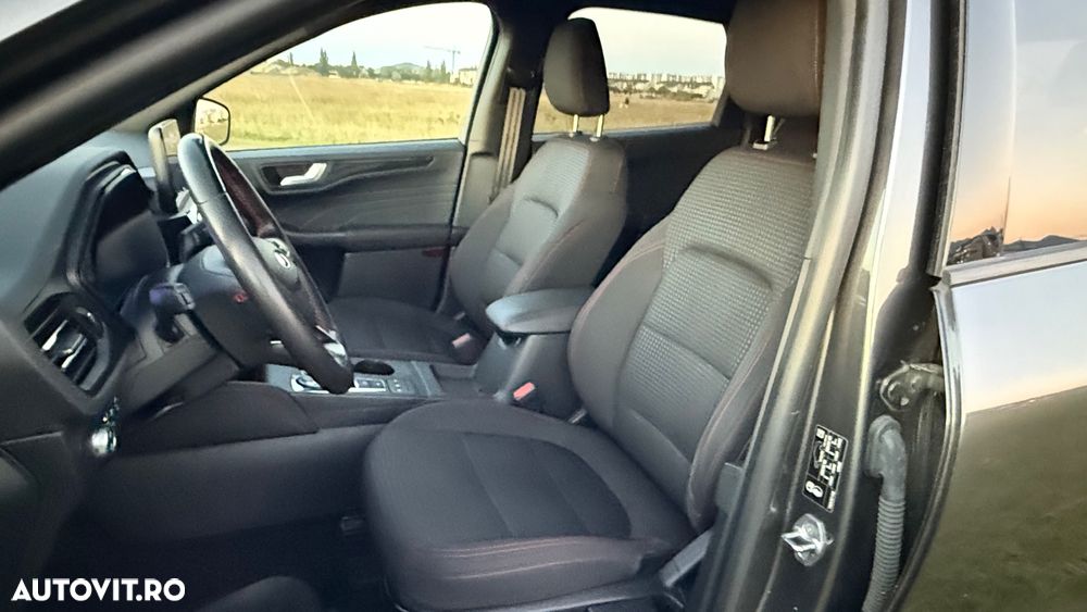 Ford Kuga 2.5 Duratec FHEV ST-LINE - 13