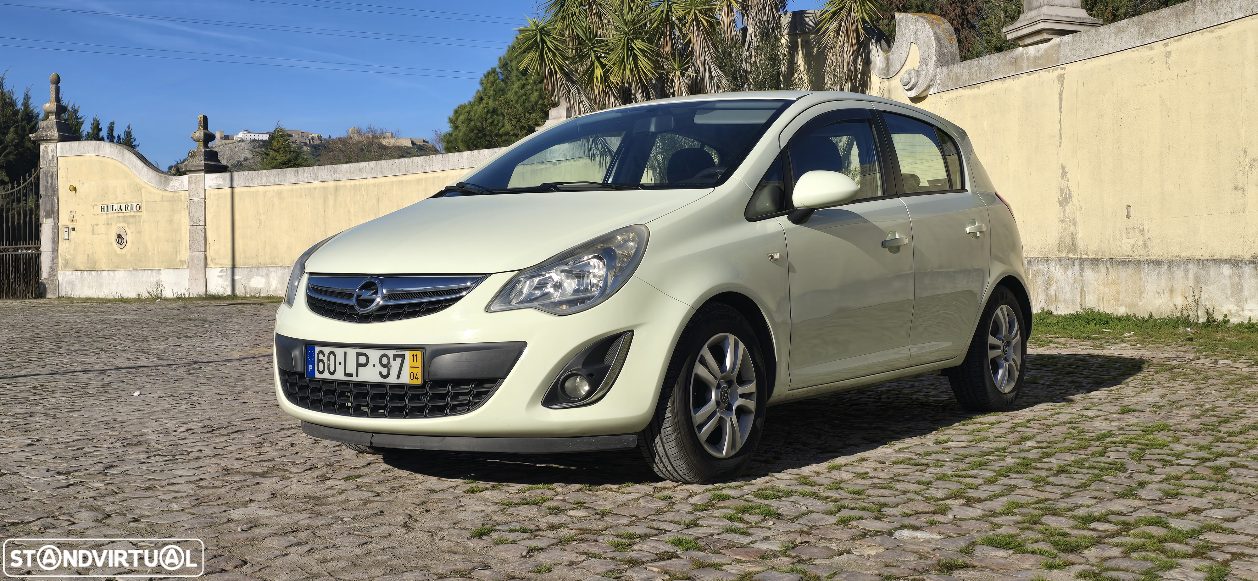 Opel Corsa 1.2 Enjoy - 2