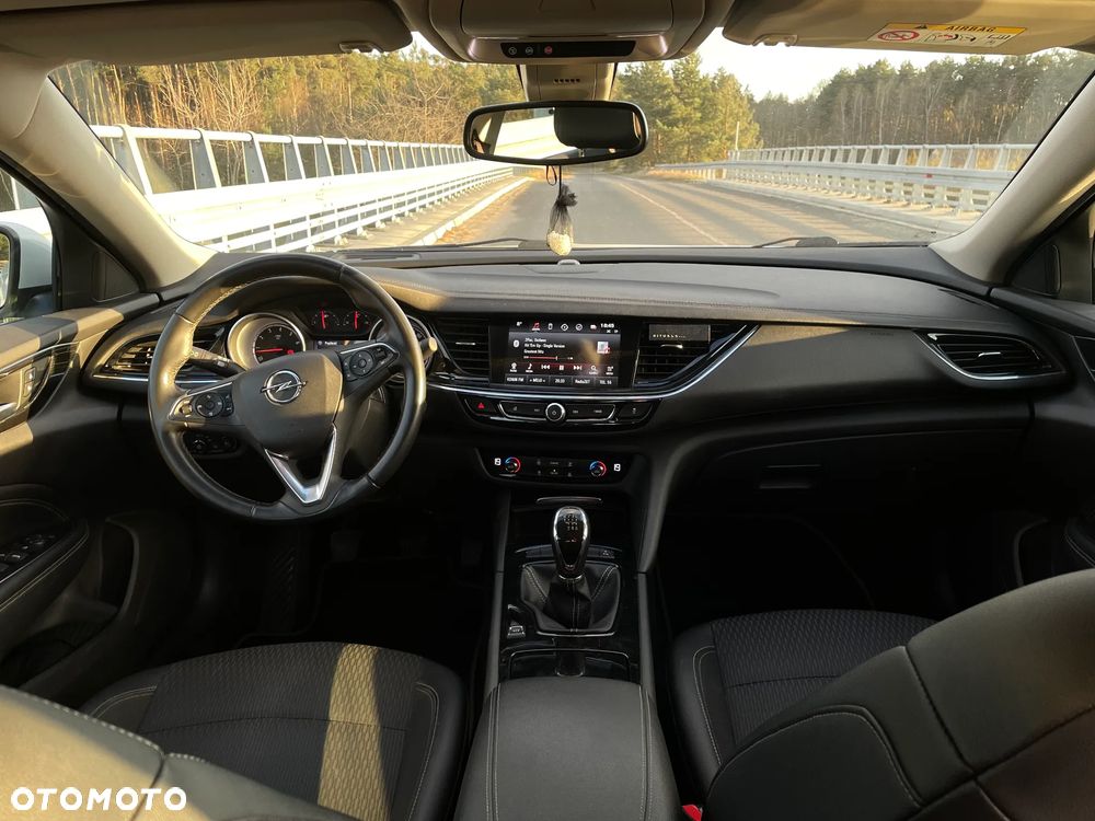 Opel Insignia 1.5 T Elite S&S - 15