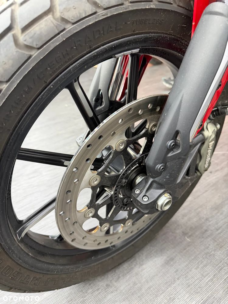 Ducati Scrambler - 19