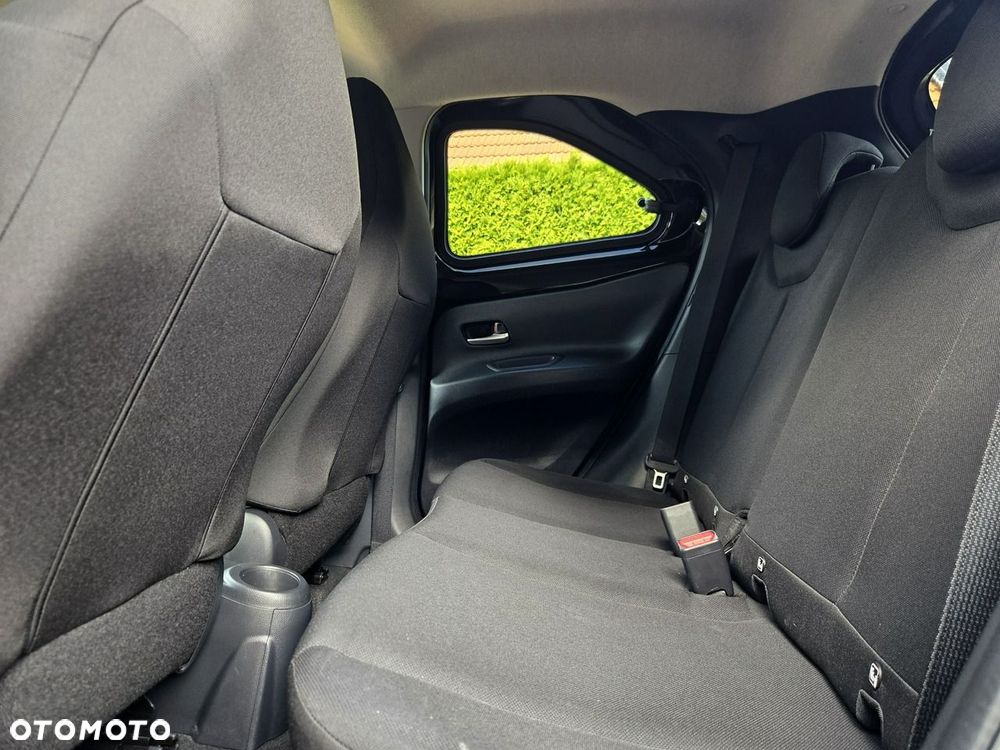 Toyota Aygo X - 12