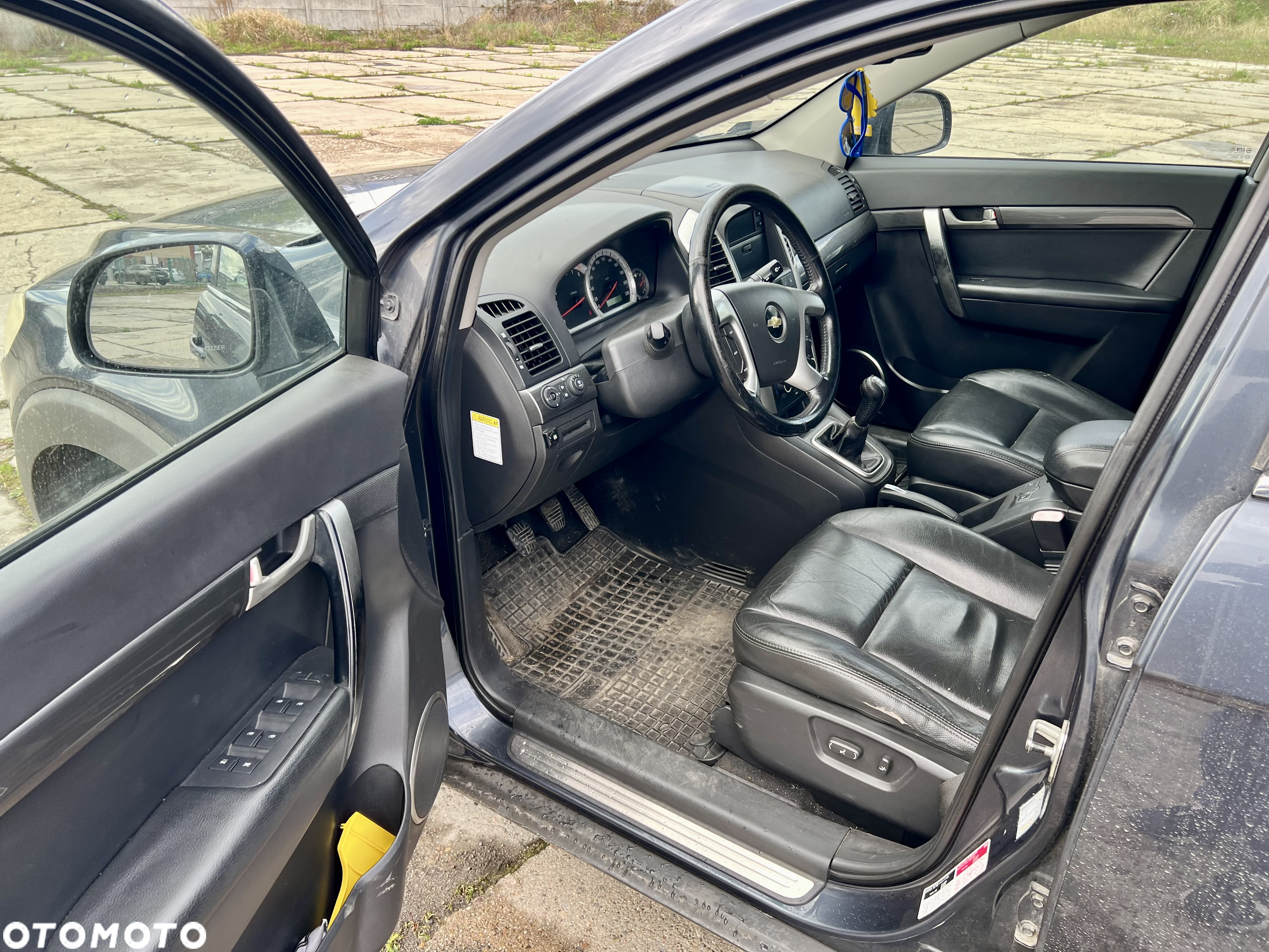 Chevrolet Captiva 2.4 4WD 7 Sitzer LT - 5