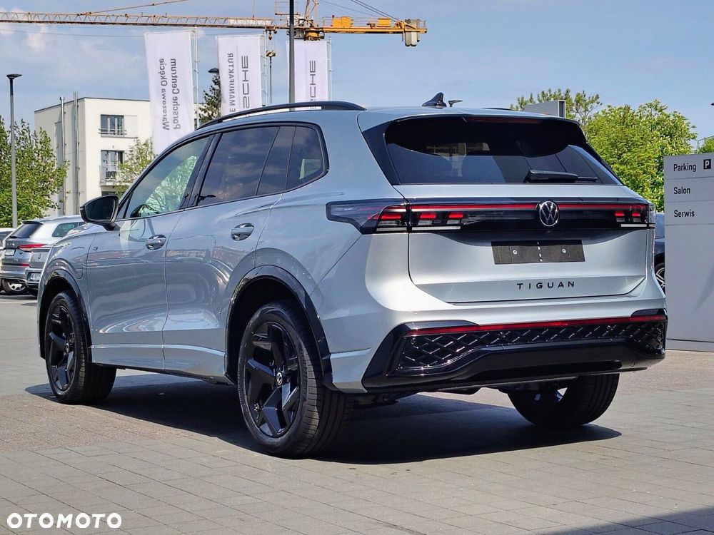 Volkswagen Tiguan - 5