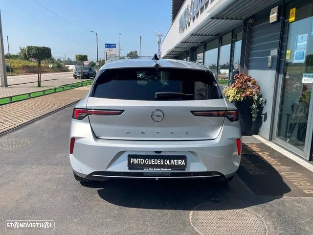 Opel Astra 1.2 T GS - 6