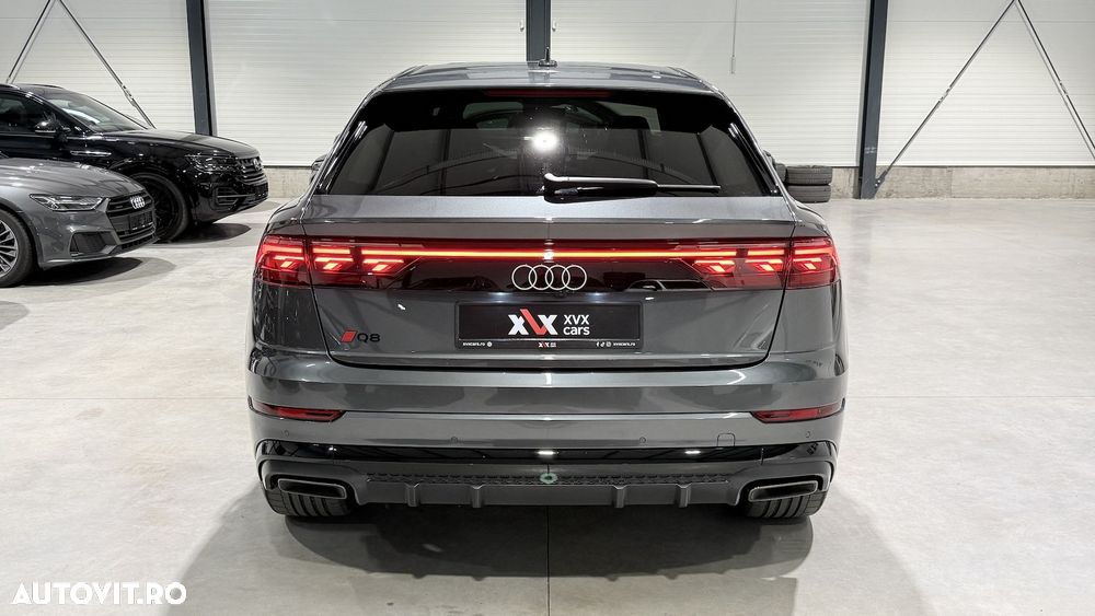 Audi Q8 55 TFSI e quattro Tiptronic PHEV - 14