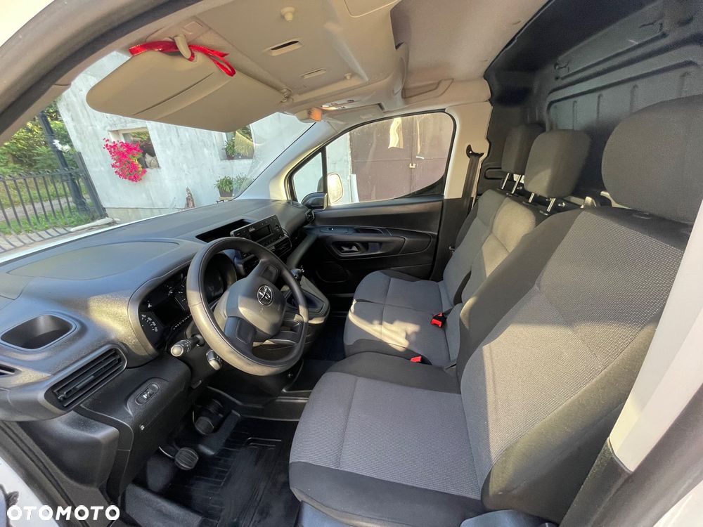 Toyota Proace City - 8