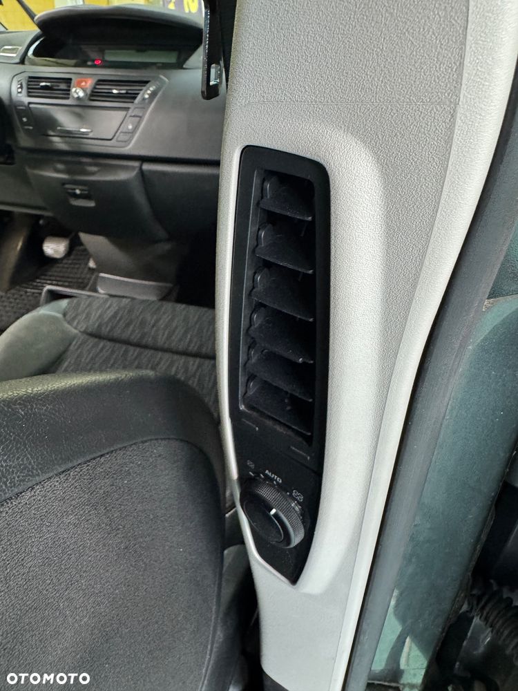 Citroën C4 Grand Picasso 2.0 HDi FAP (7-Sitzer) Exclusive - 17