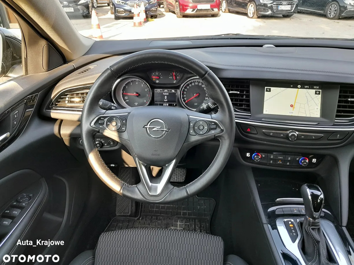 Opel Insignia 1.5 T Elite S&S - 10