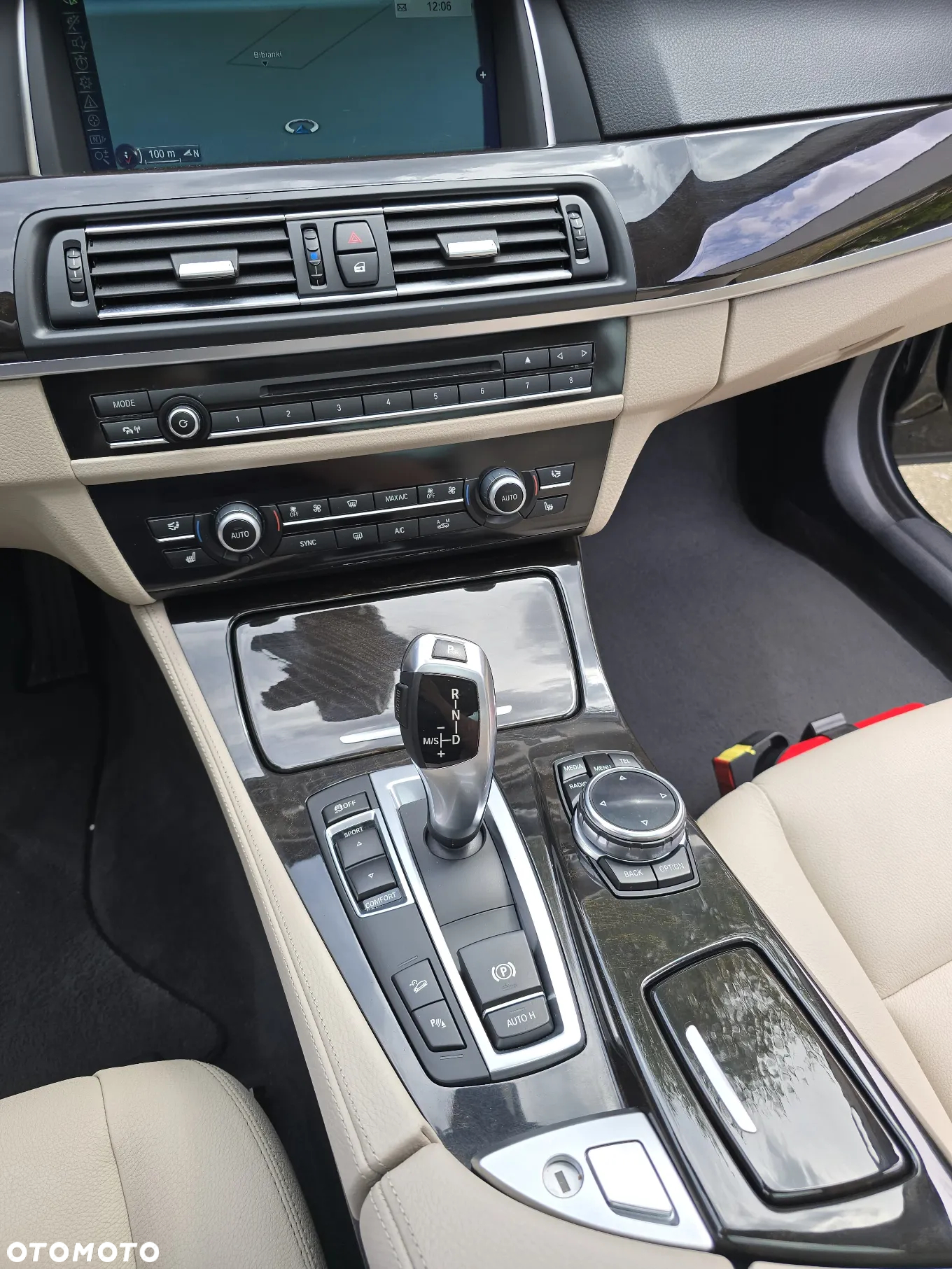 BMW Seria 5 520d xDrive Luxury Line - 14