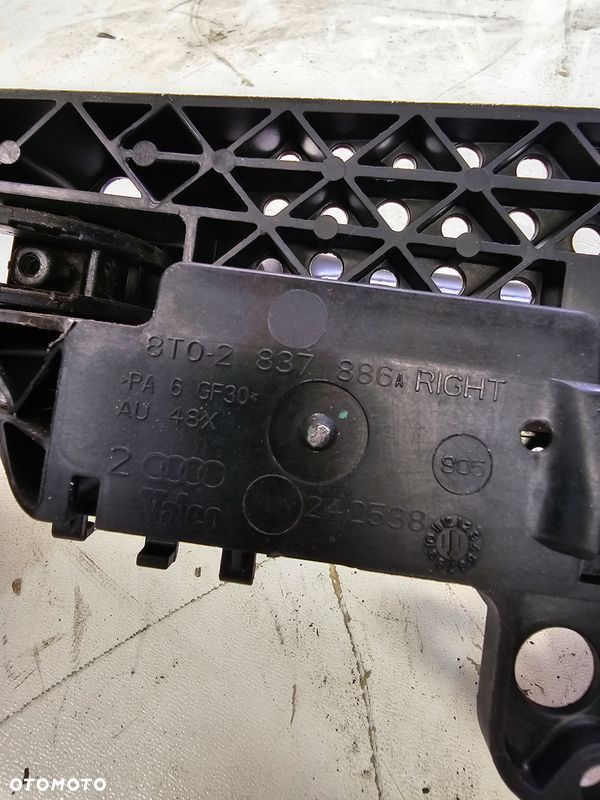 KLAMKA PRAWA AUDI A4 B8 A5 8T Q5 LY9B 8T0837886A * - 6
