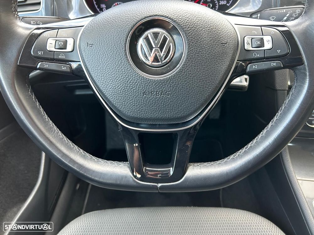 VW Golf Variant 1.6 TDi Confortline - 27