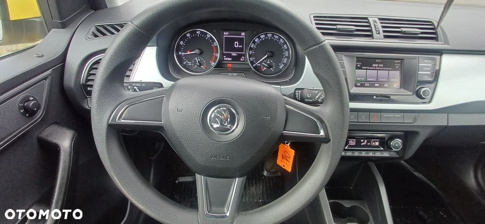 Skoda Fabia 1.0 MPI Joy - 13