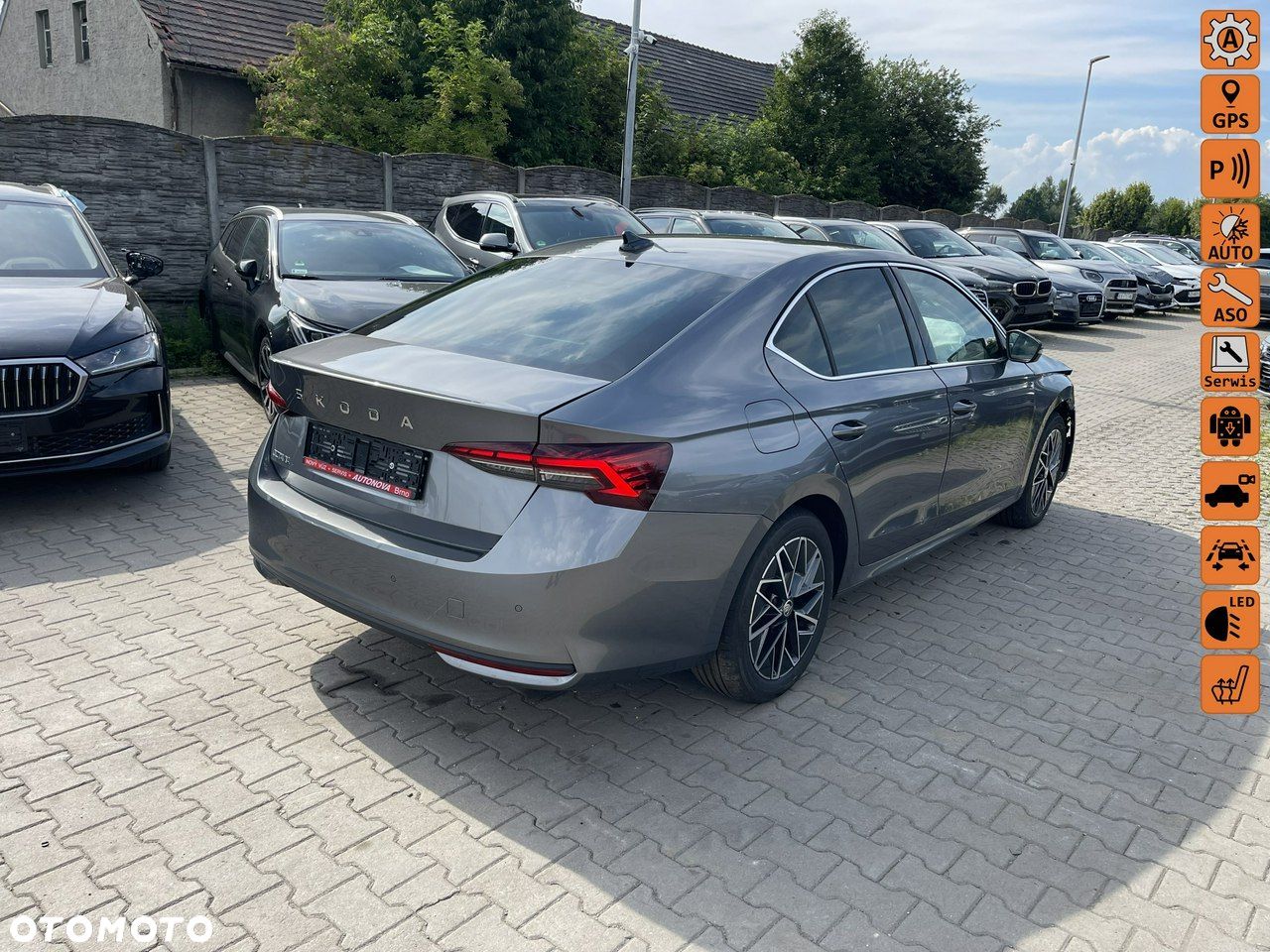 Skoda Octavia 2.0 TDI DSG 4x4 Style - 1