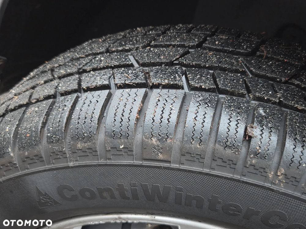 Ford S-Max 2.0 TDCi DPF Titanium X - 19