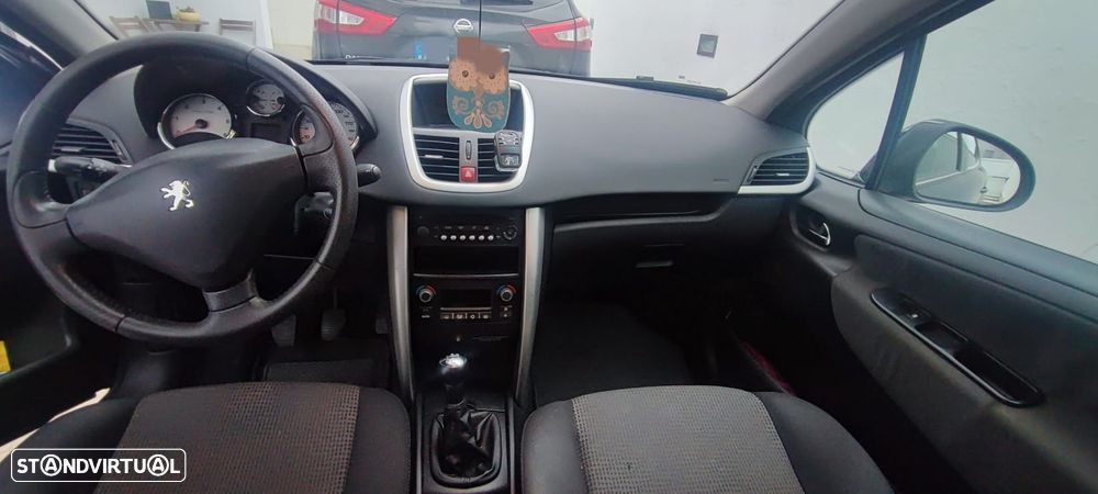 Peugeot 207 1.4 HDi Sport - 6
