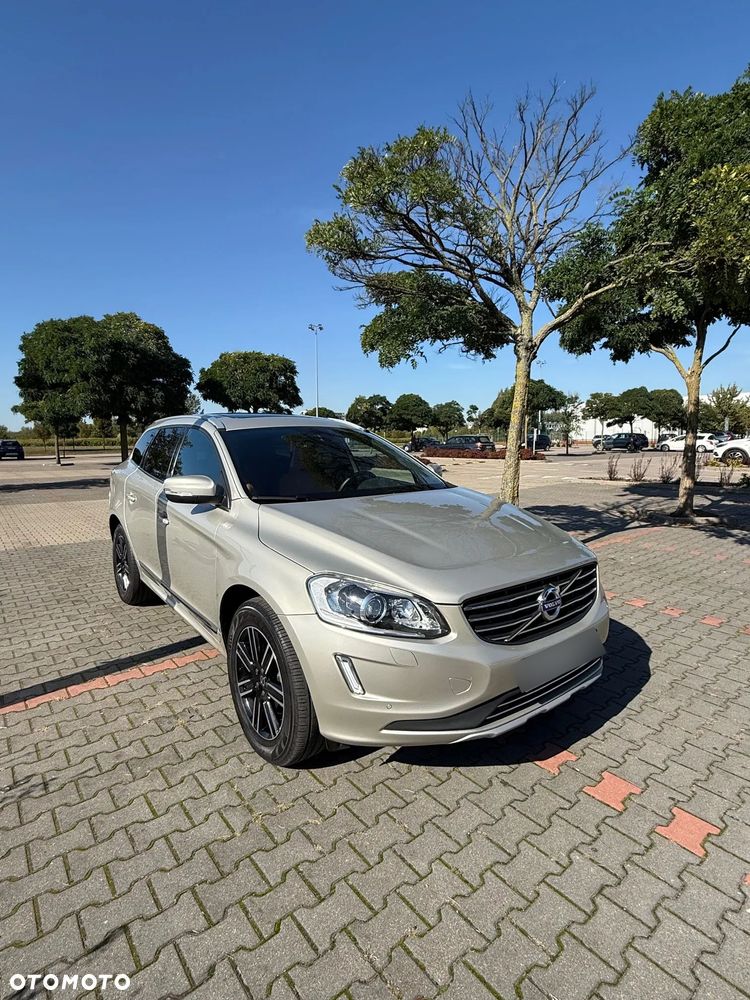 Volvo XC 60 T5 AWD Drive-E Summum - 1