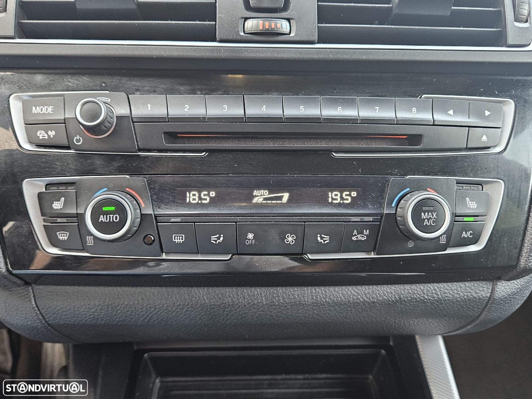 BMW 118 d Pack M - 35