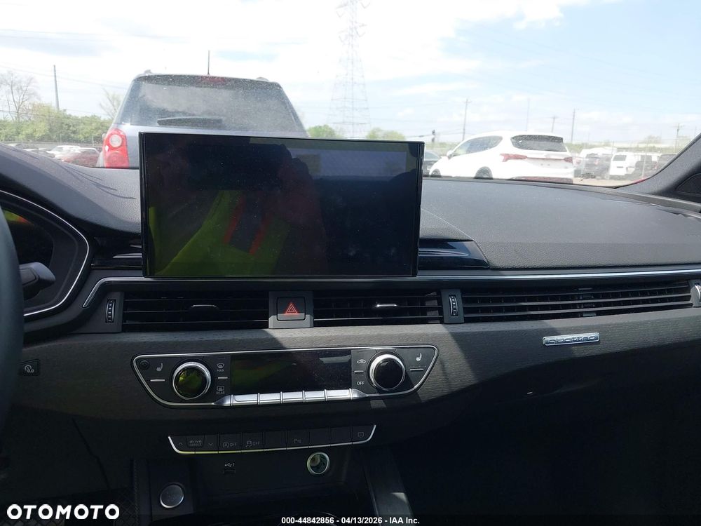 Audi A4 Limousine - 29