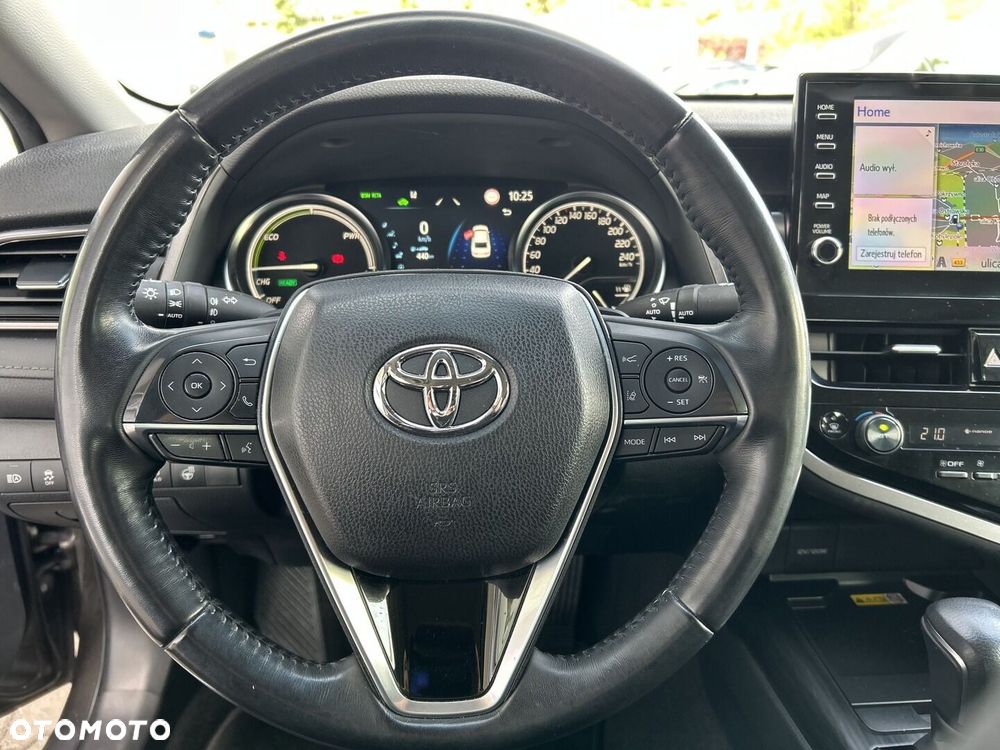 Toyota Camry 2.5 Hybrid Executive CVT - 12