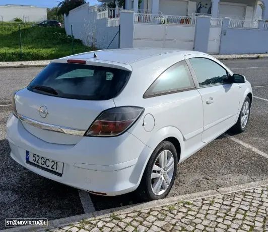 Opel Astra GTC 1.3 CDTI - 1