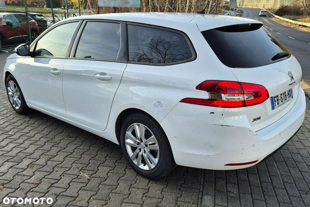 Peugeot 308 BlueHDi FAP 130 EAT8 Stop & Start Allure Pack - 2