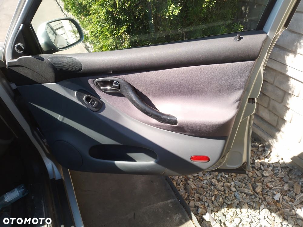 SEAT TOLEDO II 98-05 1.9 TDI  BOCZEK DRZWI PRAWY LEWY PRZÓD TYŁ - 2