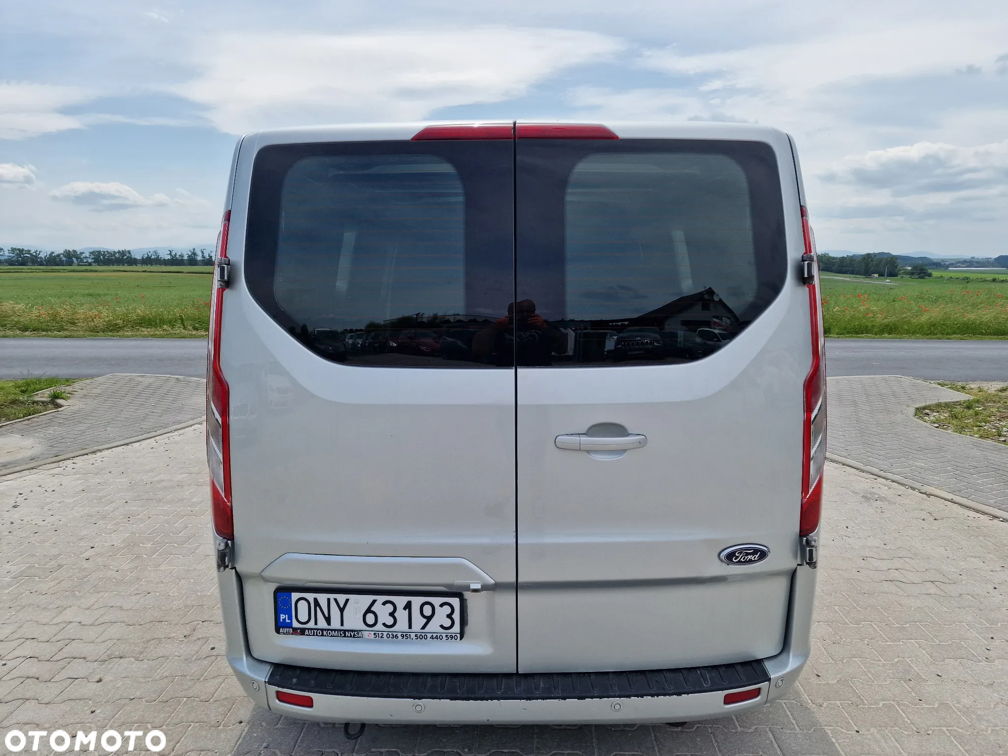 Ford Transit Custom - 11