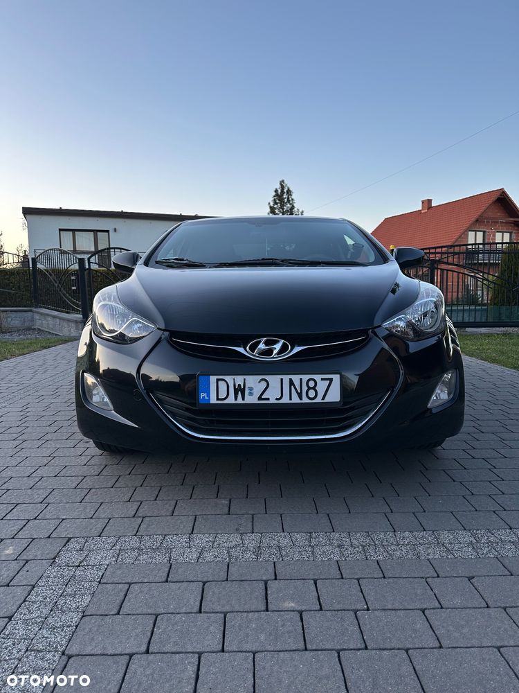 Hyundai Elantra 1.6 Comfort - 2