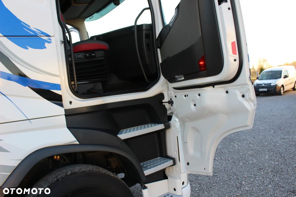 Volvo FH4 500 / LODÓWKA/ HYDRAULIKA /KLIMA POSTOJOWA/2 ZBIORNIKI/ XENON/ACC/E6/ *SERWIS FR*/ SUPER STAN / - 29