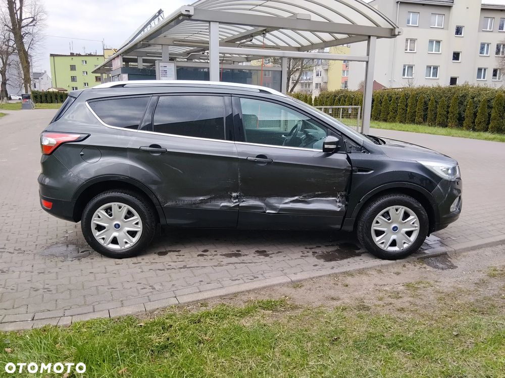 Ford Kuga 1.5 TDCi FWD Titanium - 4