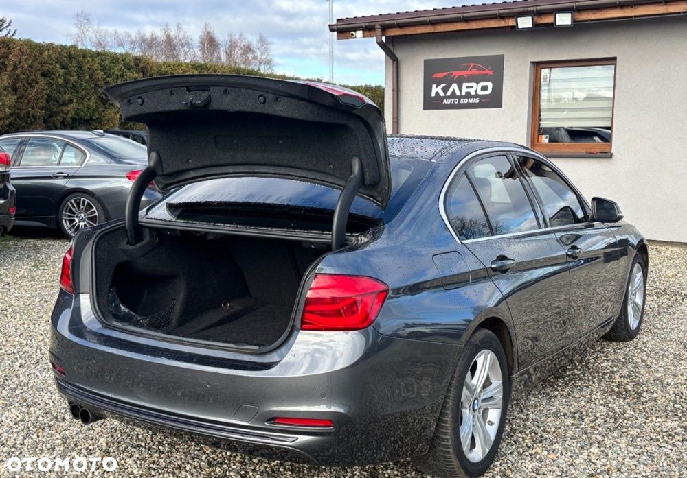 BMW Seria 3 - 24