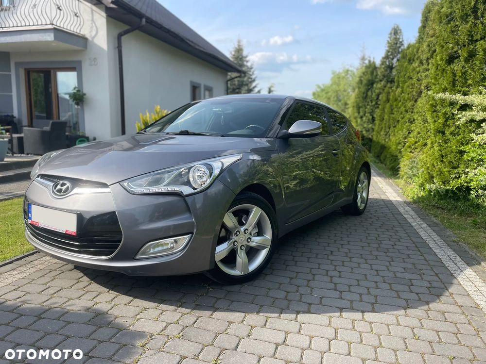 Hyundai Veloster 1.6 GDI Comfort - 2