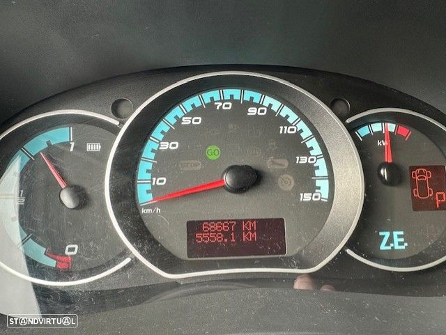 Renault Kangoo Z.E. 33 - 6