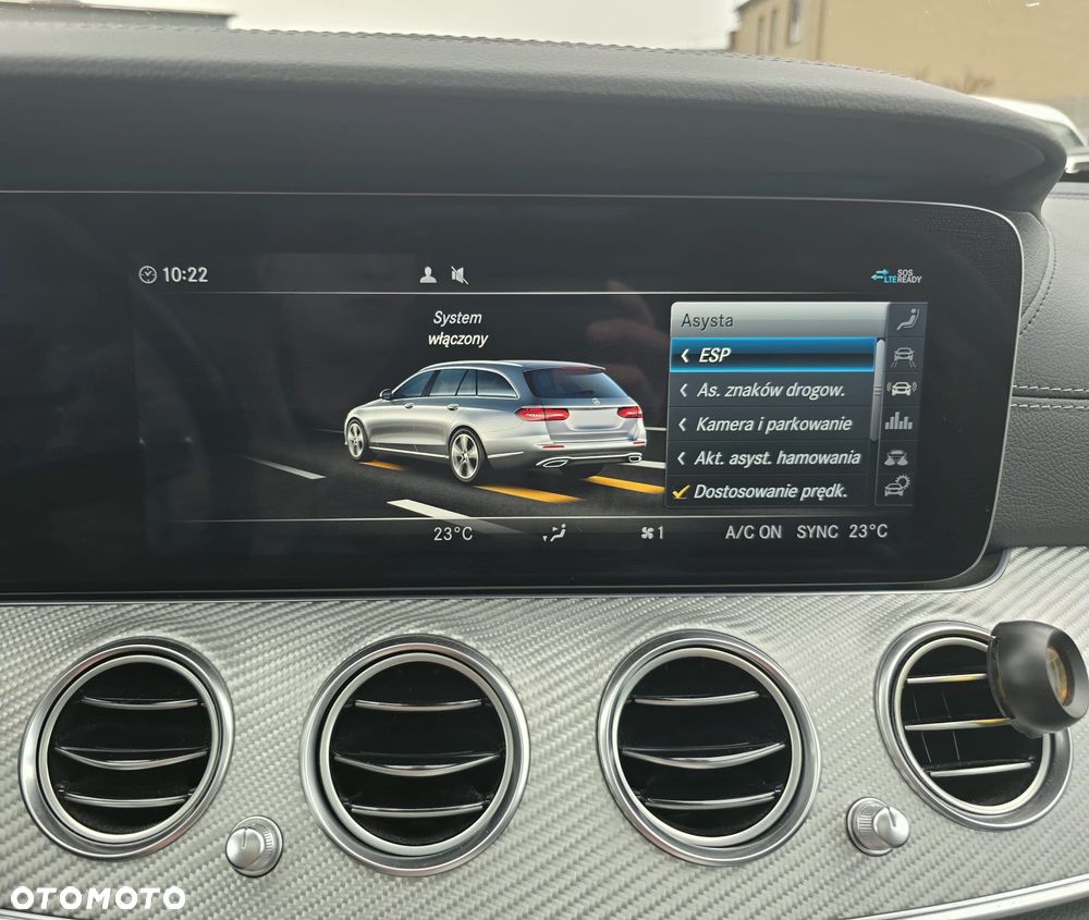 Mercedes-Benz Klasa E 400 d 4Matic 9G-TRONIC AMG Line - 29