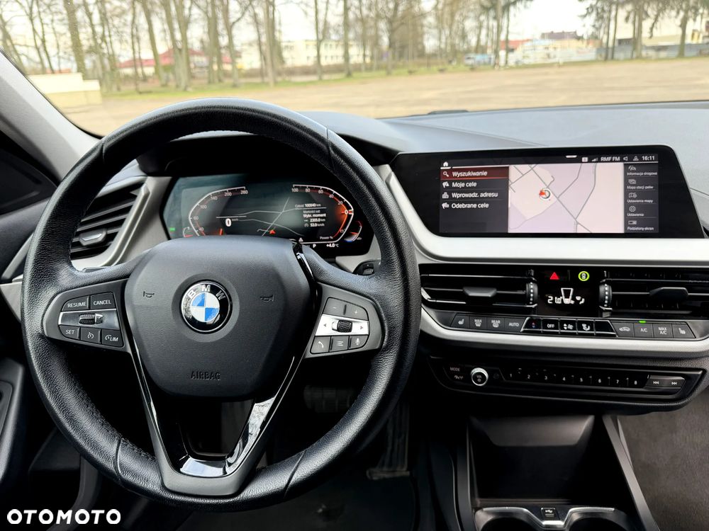BMW Seria 1 118i Advantage - 19
