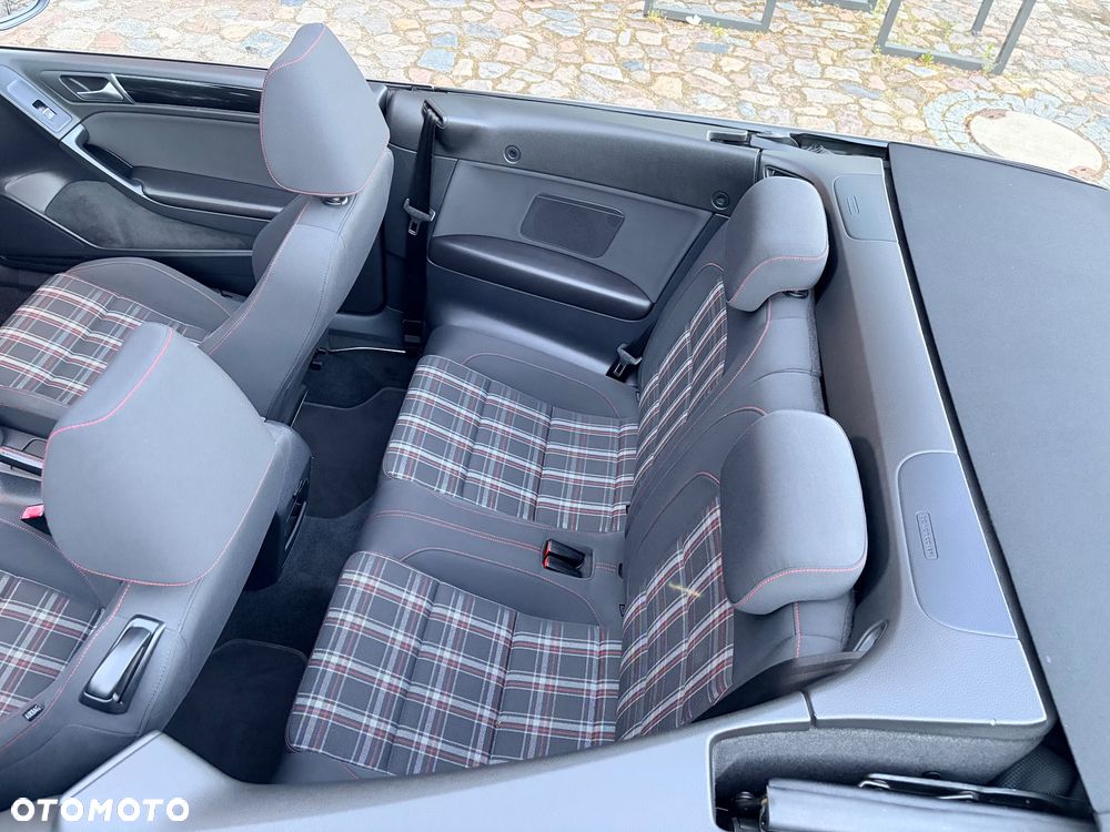 Volkswagen Golf Cabrio - 10