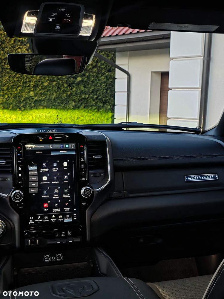Dodge RAM - 37