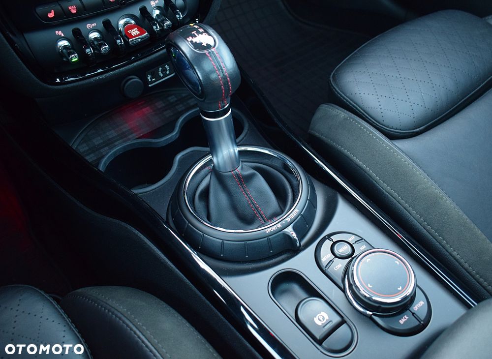 MINI Clubman - 13