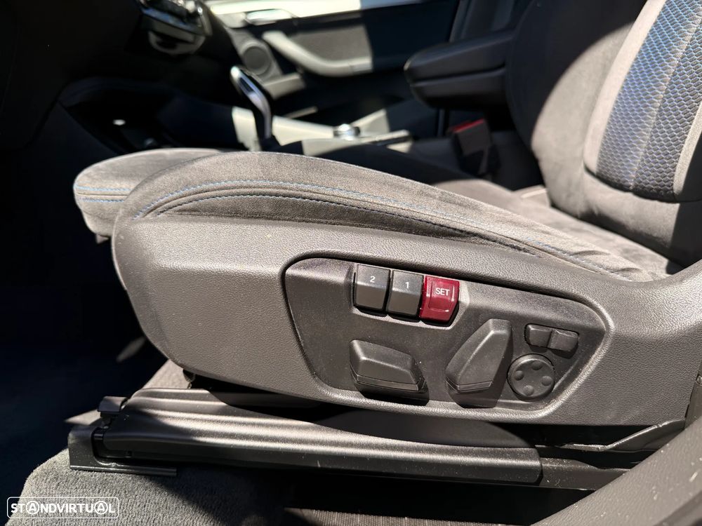 BMW X1 16 d sDrive Auto Pack M — fotografia 16