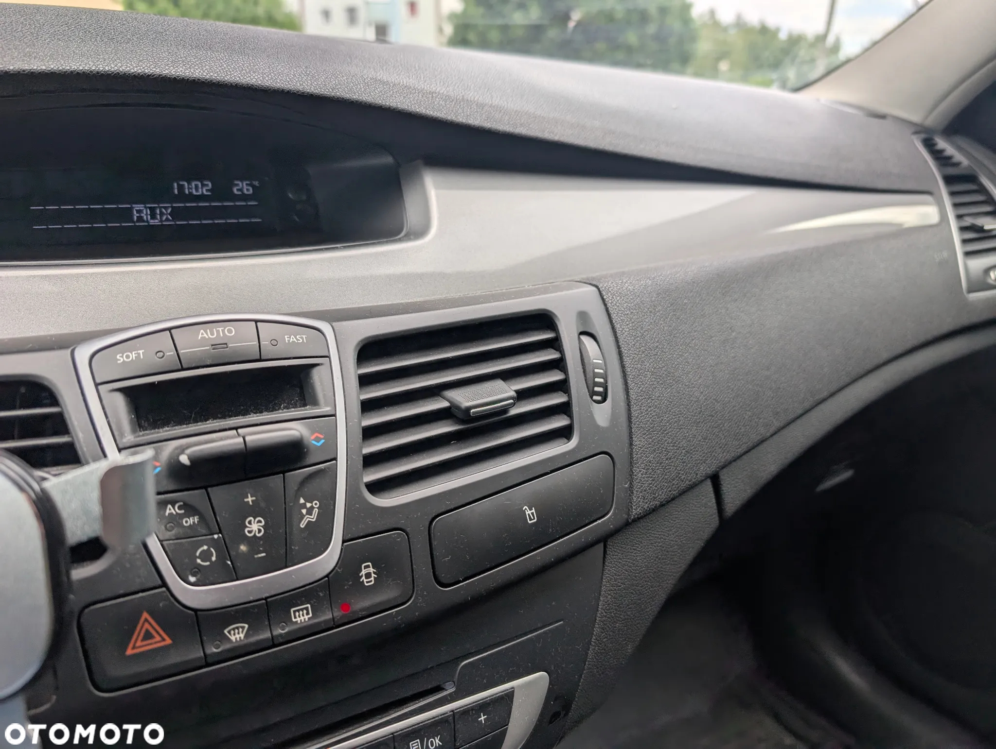 Renault Laguna 2.0 Expression Etanol - 8