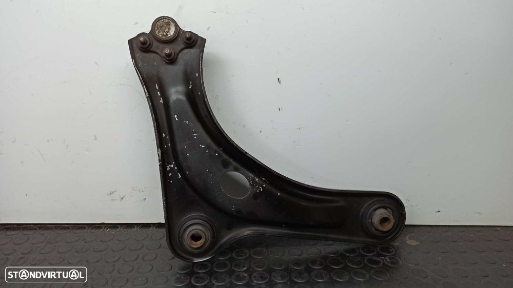 BRAÇO SUSPENSÃO INFERIOR FRENTE ESQUERDO CITROEN C3 1.4 HDI SATISFACTION - 5