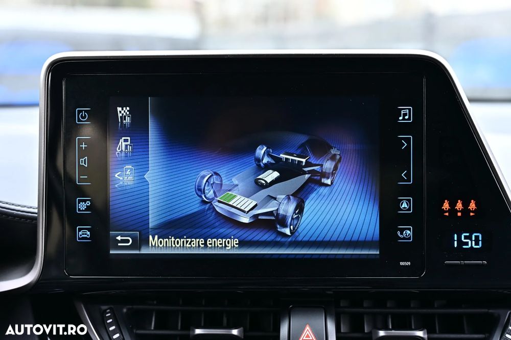 Toyota C-HR Lounge - 36