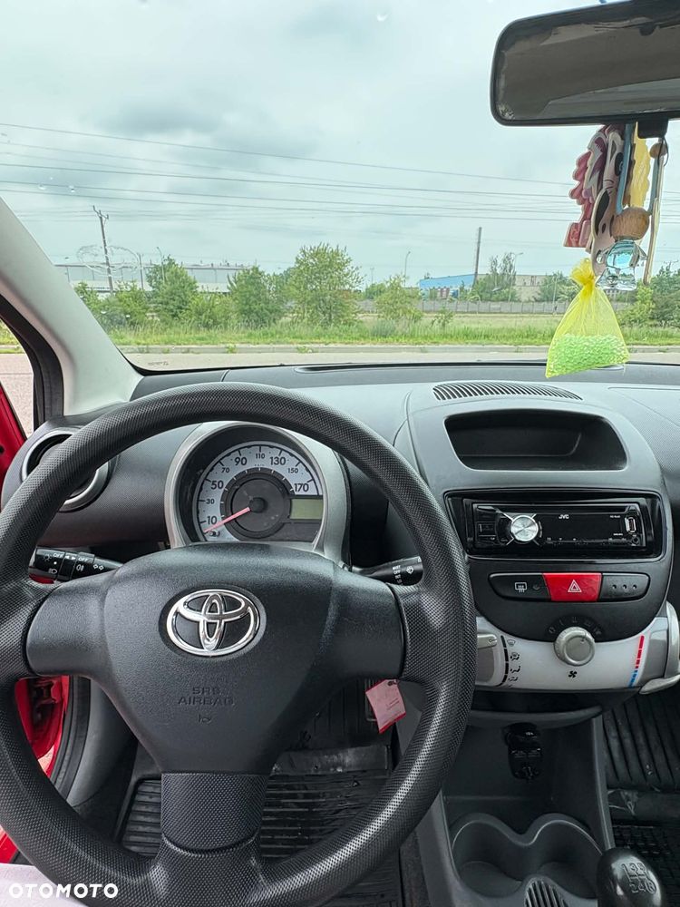 Toyota Aygo - 5