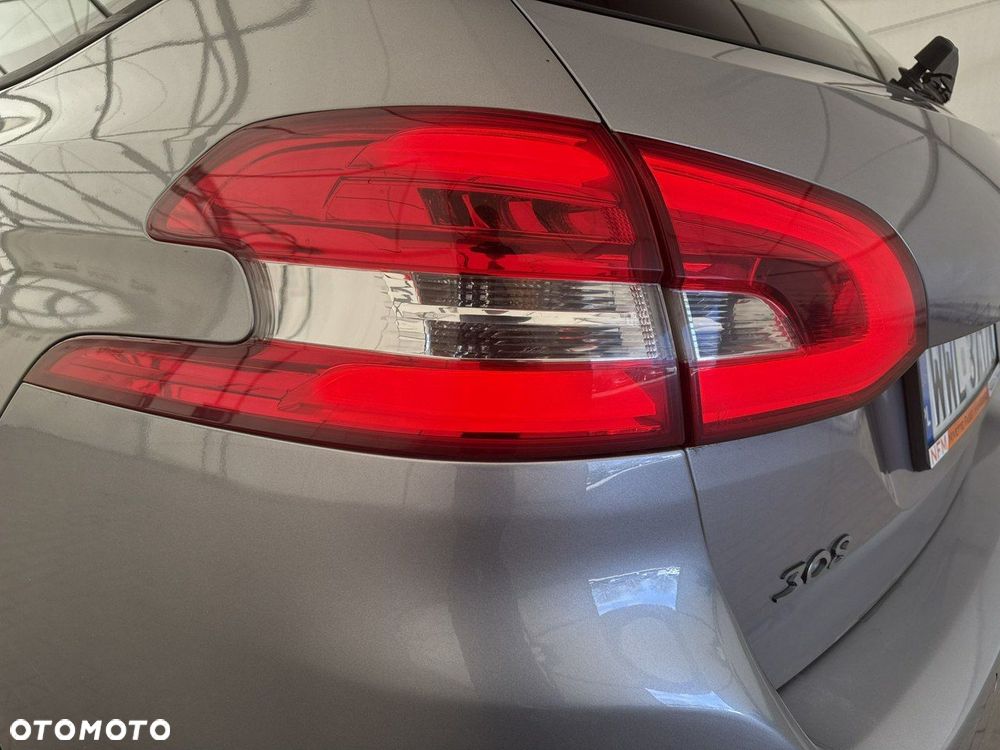 Peugeot 308 - 30