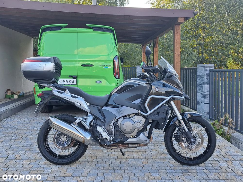 Honda VFR - 7