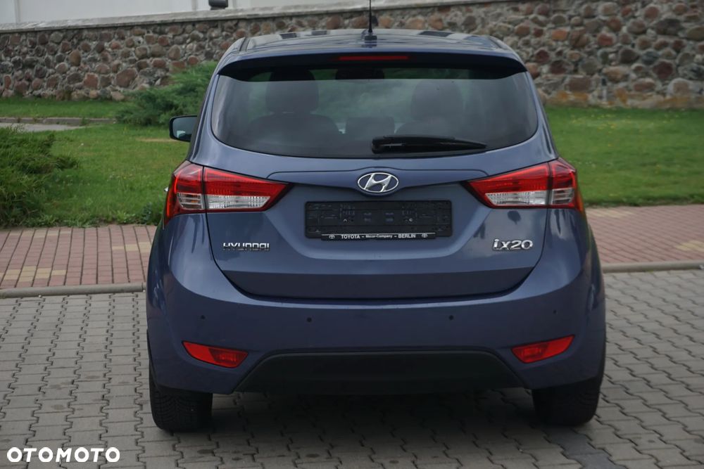 Hyundai ix20 1.4 blue Style - 13