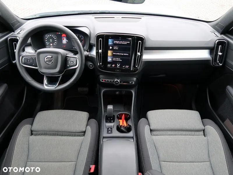 Volvo XC 40 T2 Essential - 14