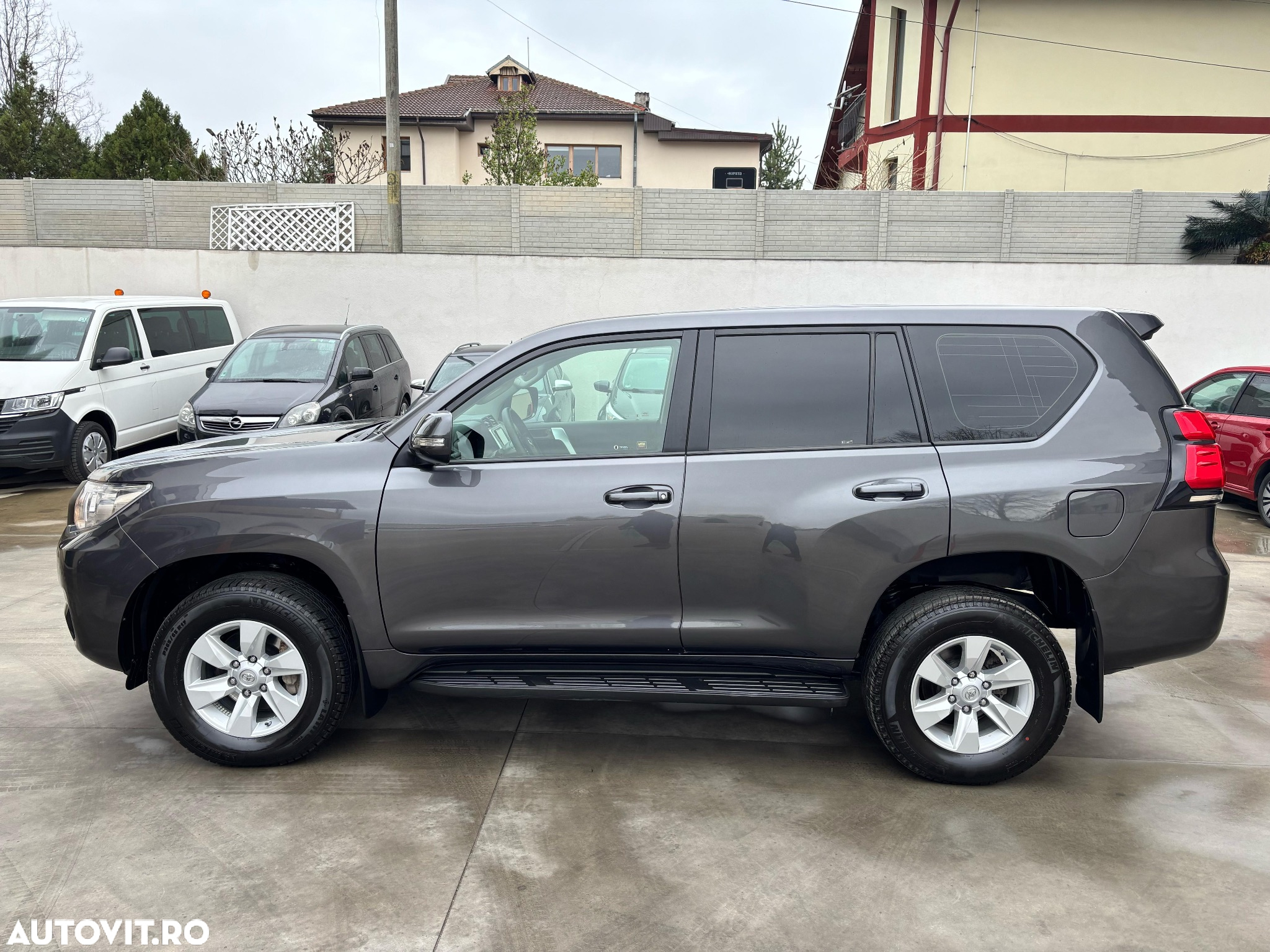 Toyota Land Cruiser 2.8 D-4D Automatik Comfort - 8